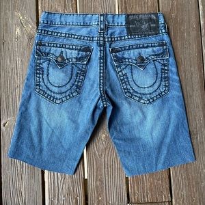 Mens True Religion Ricky Super T cut off jean shorts black stitch 34